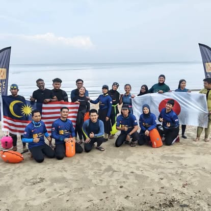 Malaysia–Japan friendship beach session