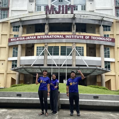 Project Life Aquatic team at the Malaysia-Japan International Institute of Technology (MJIIT), Universiti Teknologi Malaysia, Kuala Lumpur